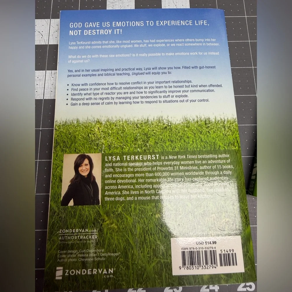 Unglued Book and Participants Guide by Lysa TerKeurst Bible Study set of 2